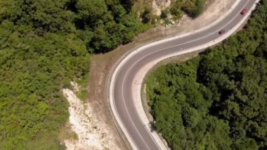 Serpantin. Havadan çekim