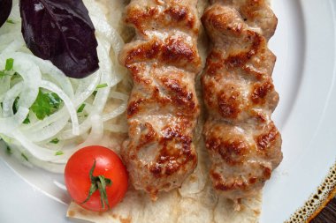 et yemeği lula kebap