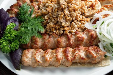 et yemeği lula kebap