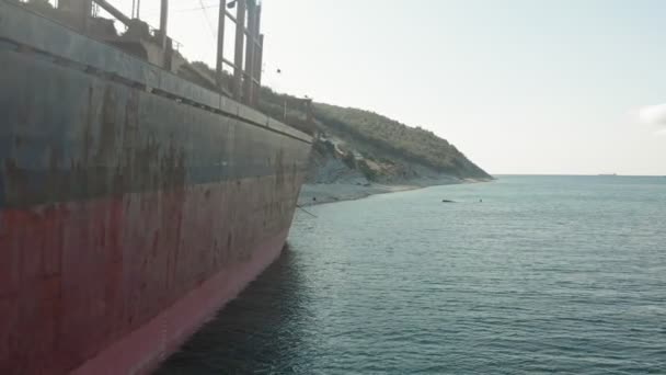 Cargo Ship aground at sea. — Stock Video