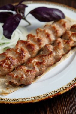 et yemeği lula kebap