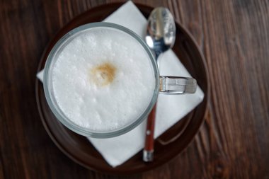 Pide üzerine barbekü. restoran menüsü