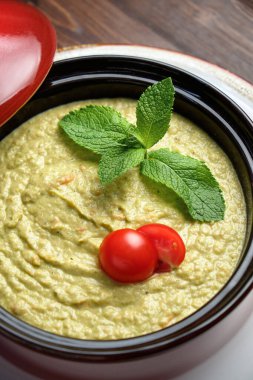 Brokoli püre çorbası. yemek menüsü