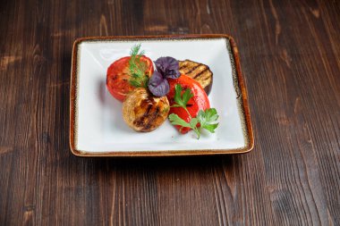 Izgara sebze. yemek menüsü