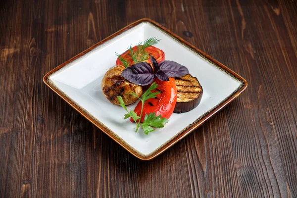 Izgara sebze. yemek menüsü