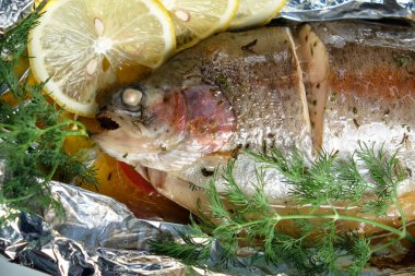 Fırında Dorado. yemek menüsü