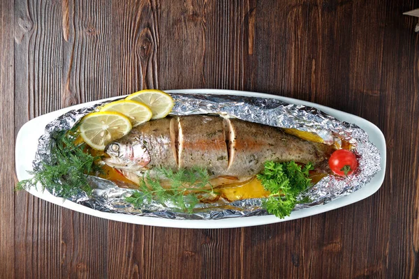 Fırında Dorado. yemek menüsü