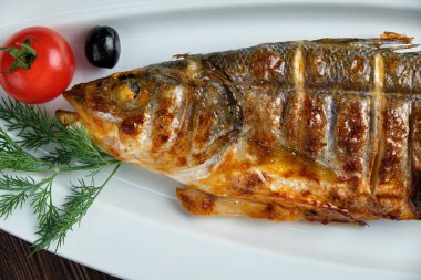 Fırında Dorado. yemek menüsü