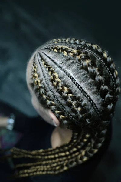 Patrones Trenzas Delgadas Gruesas Peinado Creativo Africanos — Foto de Stock