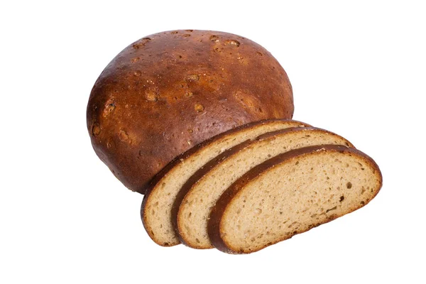 Pan de trigo fresco en rodajas sobre fondo blanco — Foto de Stock