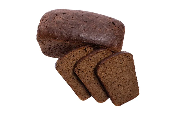 Beyaz arka planda taze dilimlenmiş çavdar ekmeği — Stok fotoğraf