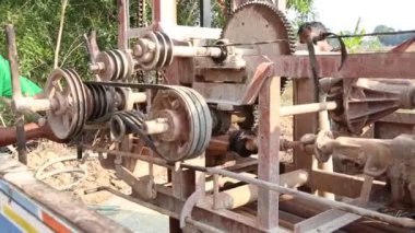 Yeraltı Suyu Kuyusu Sondaj makinesi. Kuraklık etkiler.