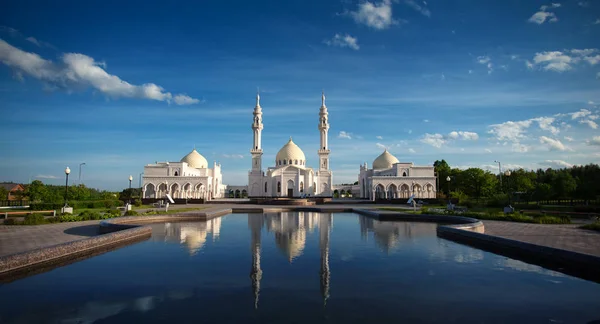 Bulgarlar Tataristan. Beyaz Camii