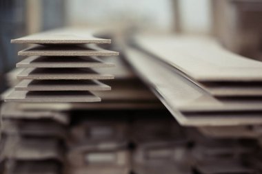 Panoları ve kapı üretimi için boşluklar