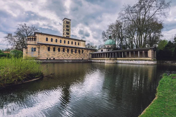 Kerk van de vrede in Sanssoucci Park in Potsdam — Stockfoto