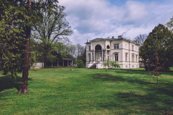 Potsdam'daki tarihi Alman Mansion — Stok fotoğraf
