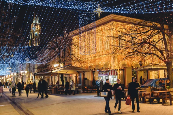 Novi Sad op Kerstmis en Nieuwjaar feestdagen — Stockfoto