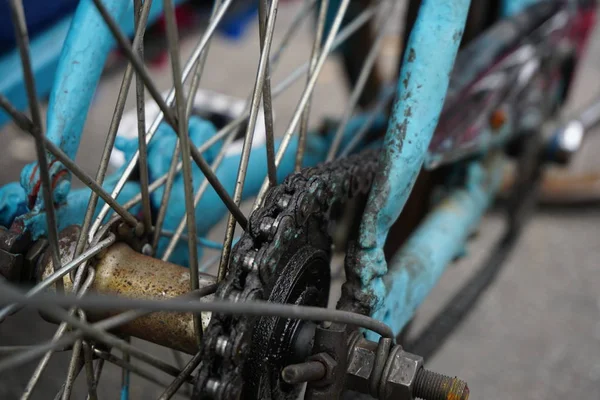 Zbliżenie Rusty Stary Zabytkowe Rower Część Łańcuch Gear Selektywna Koncentracja — Zdjęcie stockowe