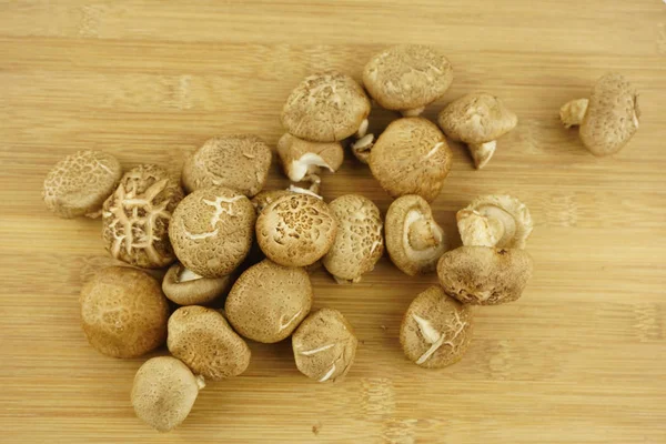 Fresh Shiitake Mushroom Wooden Background Food Preparation Selective Focus Lentinula — Stock Photo, Image