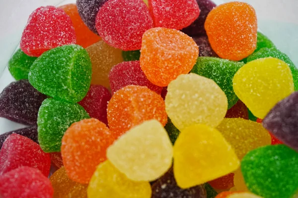 Yakın tatlı renkli şeker Jelly şeker şeker şekerler wh izole kadar