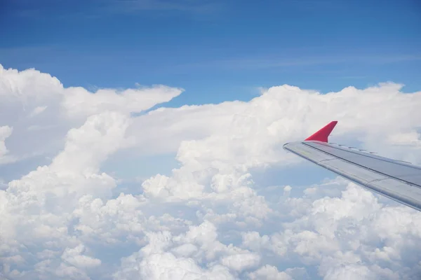 Vedere Fereastra Avionului Cer Albastru Mare — Fotografie, imagine de stoc