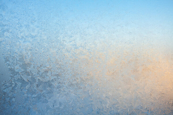 красивые зимние текстуры мороза на окне
