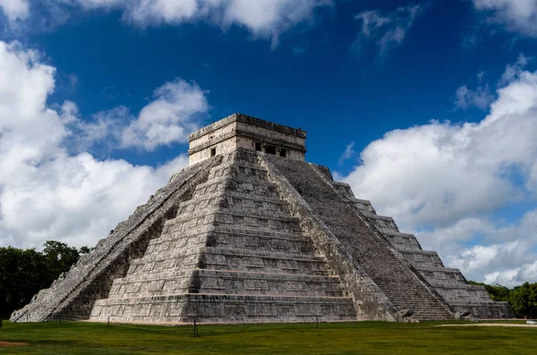 eski Maya Meksika anıt chichen-Itza Cancun