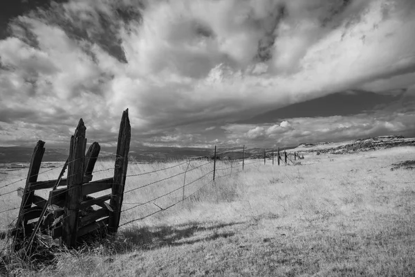 Zaun Den Bergen — Stockfoto