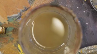 Sanatçı boyalar Studio.