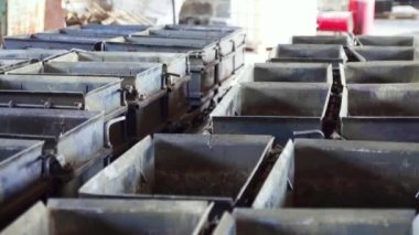 Beton yapı taşları, imalatı için formları kapat