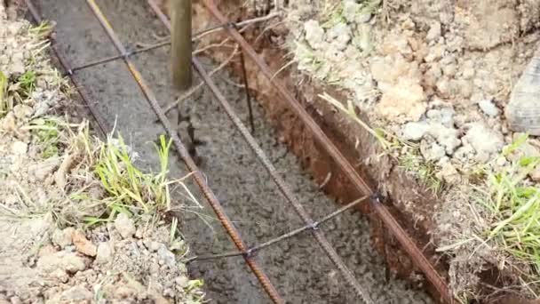 Jelenlegi folyékony cement nem fagyasztott, zár-megjelöl — Stock videók