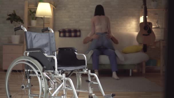 Concept ιδέα του σεξ σε άτομα με αναπηρίες — Αρχείο Βίντεο