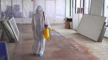 Özel giysiler içinde ve koruyucu maske spreyler pestisit, arka görüş yok edici