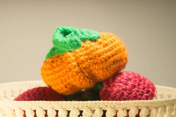 Handmade knitted vase with pumpkin isolated on white. healthy food concept — Stock Photo, Image