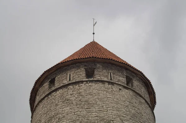 Ancienne tour du château Tallinn Estonie — Photo