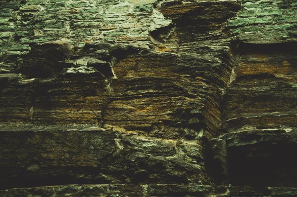 美しい岩壁の背景。抽象的なグランジテクスチャ。石レンガの壁石積み — ストック写真