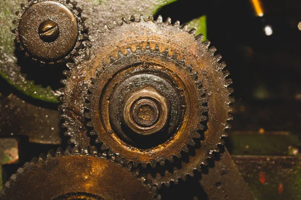 Tandwielen van industriële machine. detail van het mechanisme. oude tandwielen van machines — Stockfoto