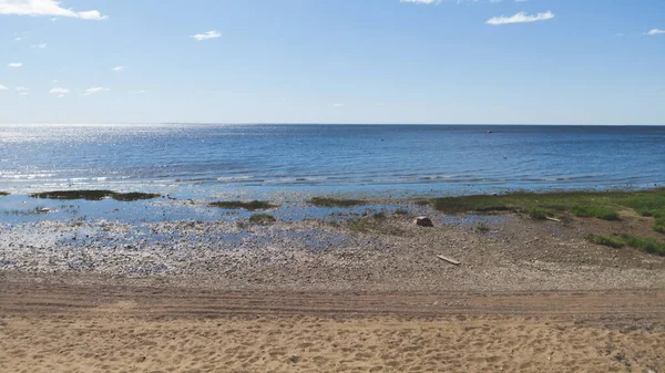 Aan Wal Van Zee Zeegezicht Met Horizon Lijn Slibkust Wateroppervlak — Stockfoto