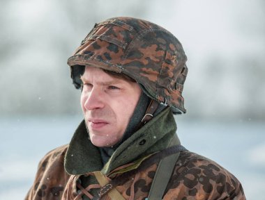 Rusya Federasyonu, Pskov bölgesinde, Velikiye Luki - 23 Şubat 2018: askeri tarihi canlandırma Feat Alexander Matrosov