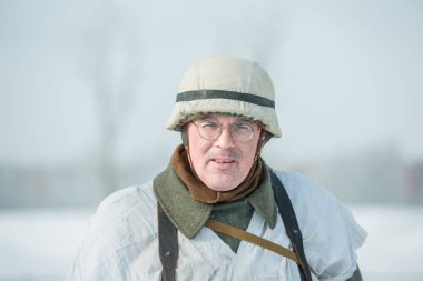 Rusya Federasyonu, Pskov bölgesinde, Velikiye Luki - 23 Şubat 2018: askeri tarihi canlandırma Feat Alexander Matrosov