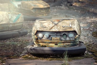 Pripyat, Çernobil yabancılaşma bölgesinde terk edilmiş bir lunapark.