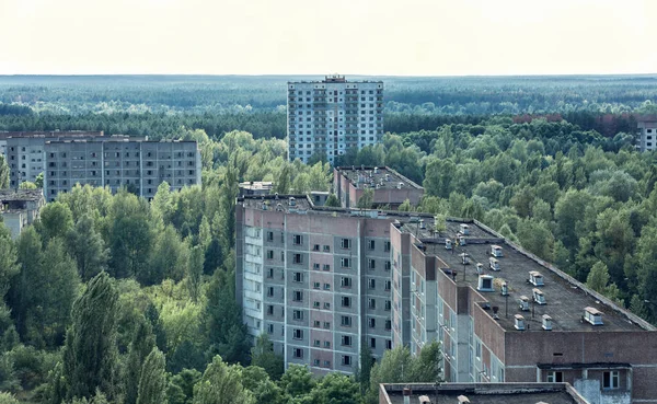 Pohled Střechy Patrového Činžovního Domu Městě Pripyat Černobylská Jaderná Elektrárna — Stock fotografie