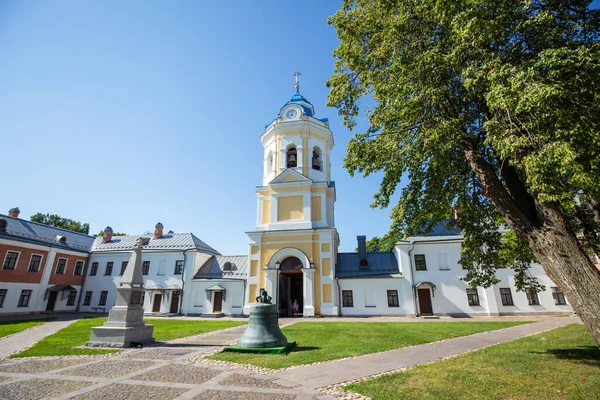 俄罗斯Ladoga湖Konevets岛上的Konevsky修道院 — 图库照片#
