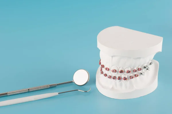 Herramienta Dental Con Modelo Concepto Cuidado Dental — Foto de Stock