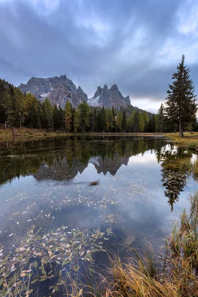 Hermosa Mañana Con Reflejos Montaña Lago Antorno Italia Europa — Foto de Stock