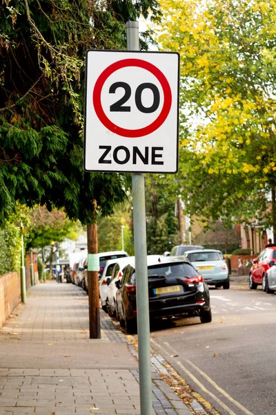 Street Sign Showing Mph Speed Limit — Stock Photo, Image