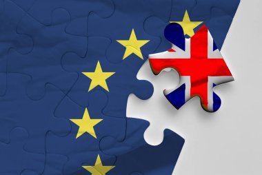 Brexit. Form bir siyasi bulmaca Union Jack bayrak ve Avrupa Birliği bayrakları