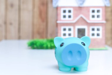 Bir ev satın almak için bir ipotek için tasarruf, gayrimenkul yatırım concep