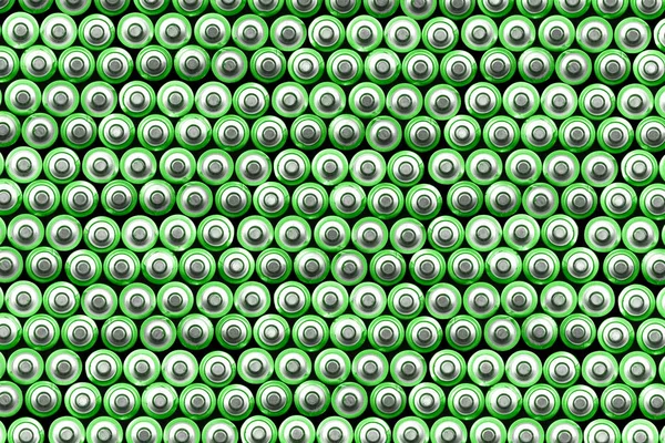 Groene energiezuinige oplaadbare batterijen om te besparen — Stockfoto