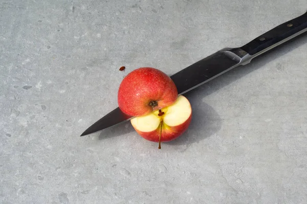 Découper Une Préparation Fruits Frais Pomme Dans Une Cuisine Sur — Photo